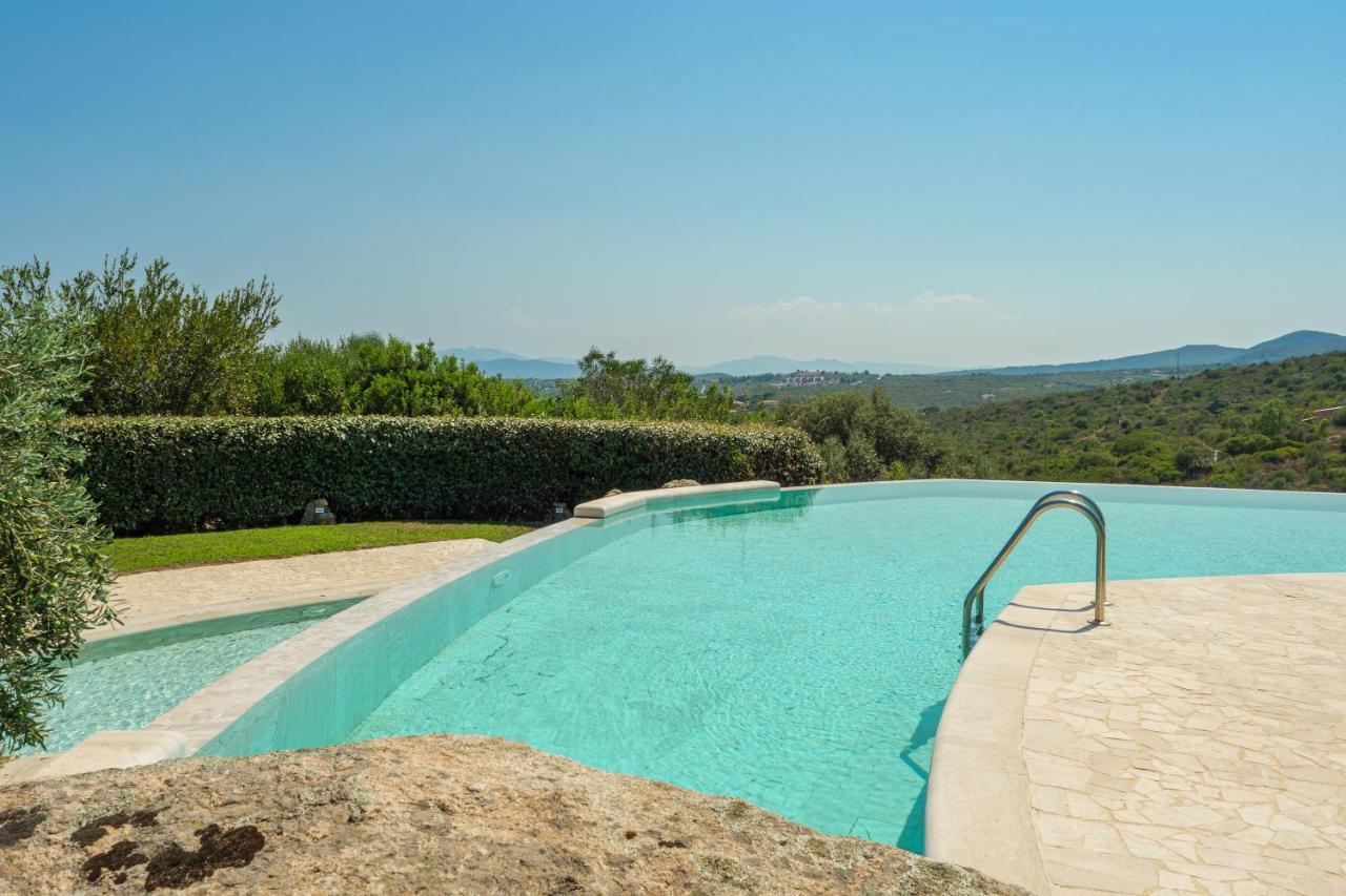 Villetta D'Arancia - Sherdenia Luxury Apartments Santa Marinella Exterior photo